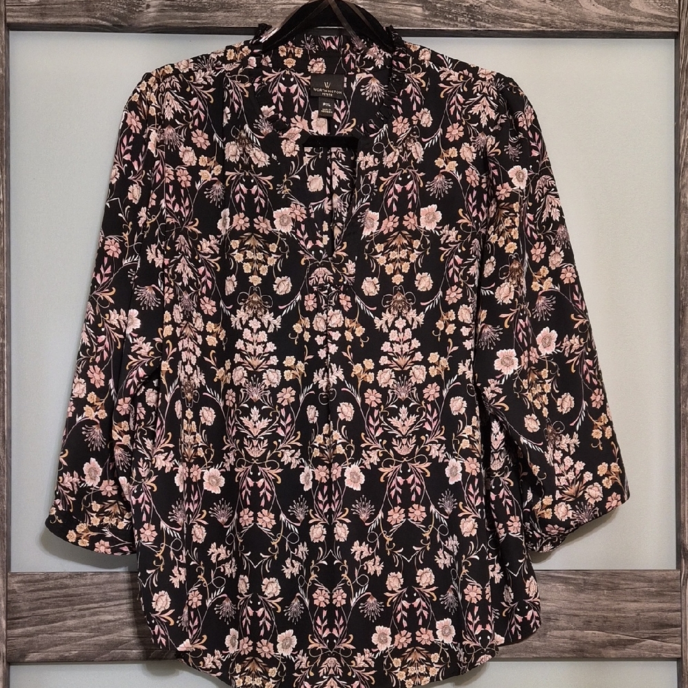 Worthington Black and Pink Floral Blouse